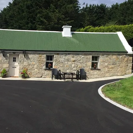 Swallows Semesterbostad Swinford